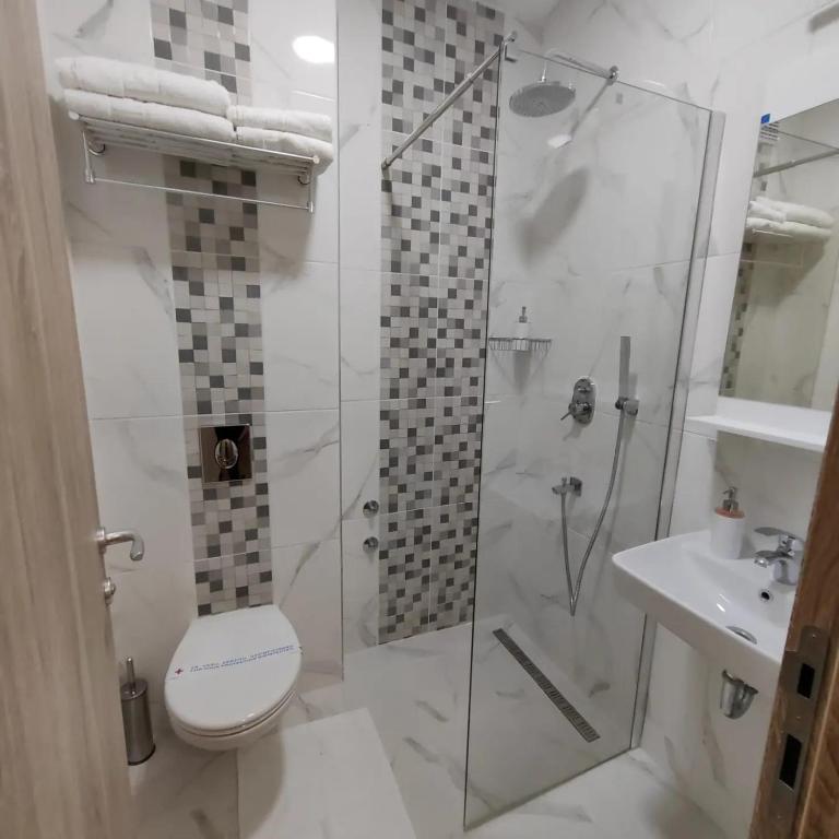Hotel N - Twin Room - 11