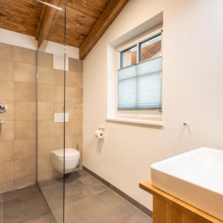 Tauernlodges Uttendorf by ALPS RESORTS - Superior Chalet 4C mit Sauna - 5