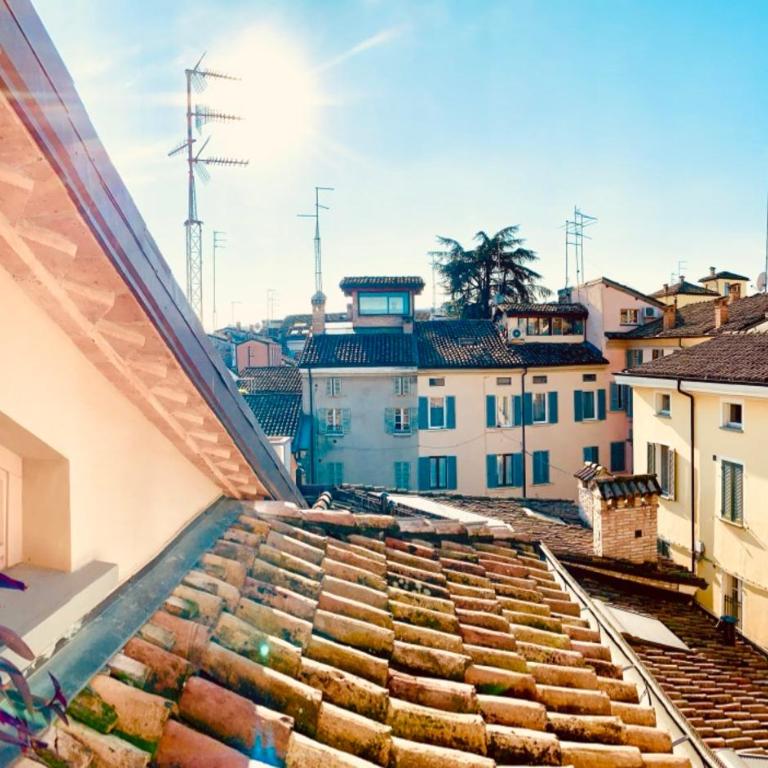 Niki O. Apartments - One-Bedroom Apartment - Split Level - Via Ferdinando Maestri 13 - 18
