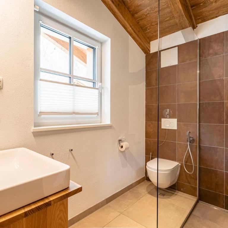 Tauernlodges Uttendorf by ALPS RESORTS - Superior Chalet 2A mit Sauna - 1