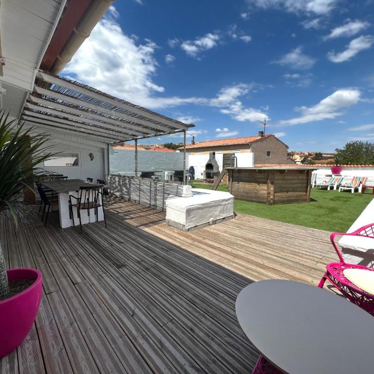 Grand appartement avec terrasse et piscine privée - Apartment with Terrace - 1