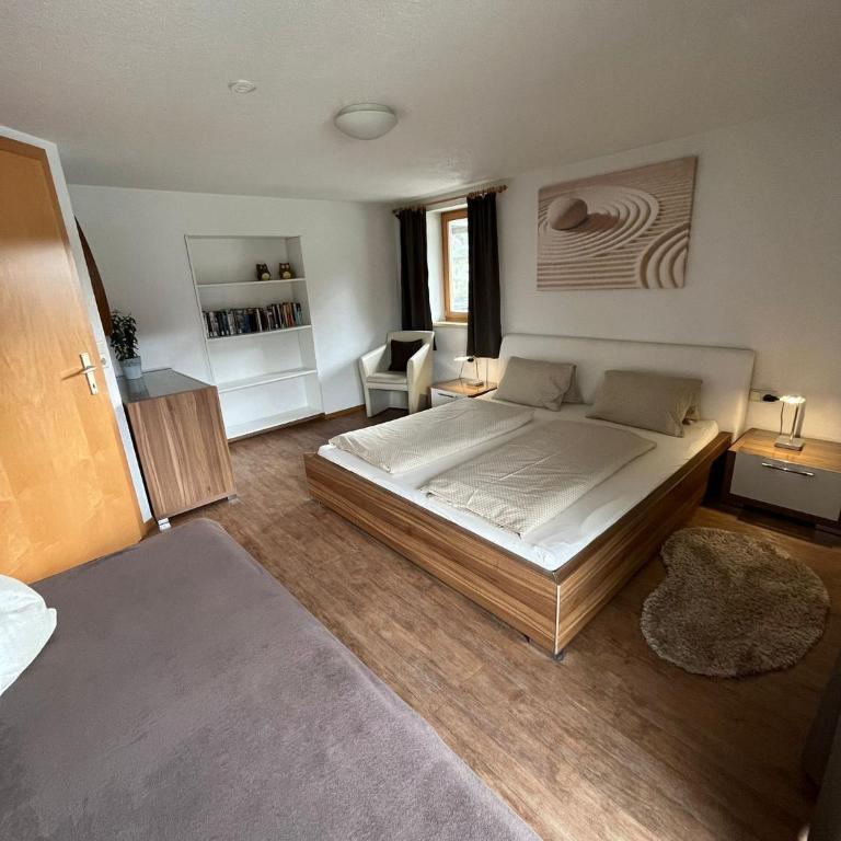 Seppl Stoba - Apartamento de 3 dormitorios - 2