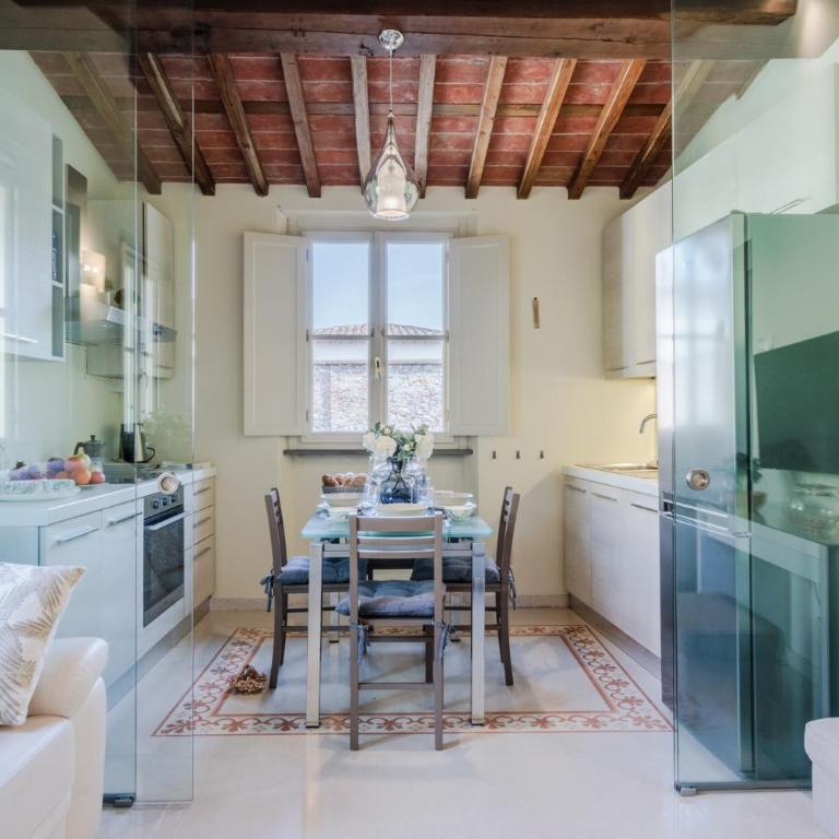 Helene Smart Flat with Elevator inside Lucca - Appartamento con 2 Camere da Letto - 2