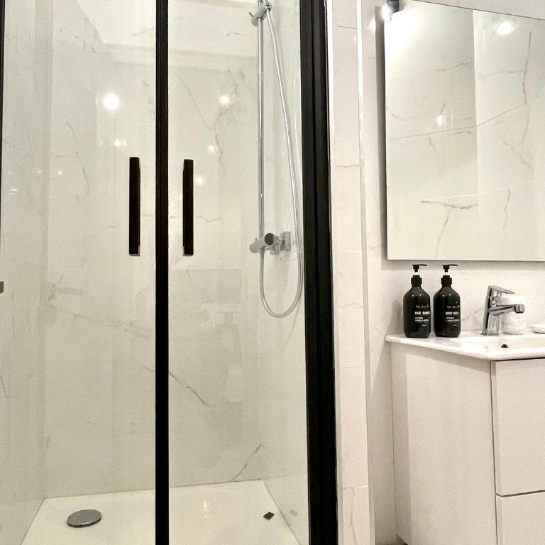 T3 en centre-ville avec extérieur - Apartamento de 2 dormitorios - 8