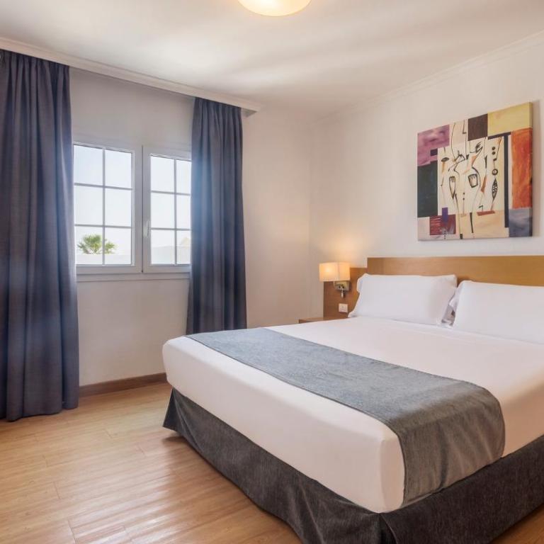 ILUNION Costa Sal Lanzarote - Two-Bedroom Apartment (2 Adults + 2 Children) - 2