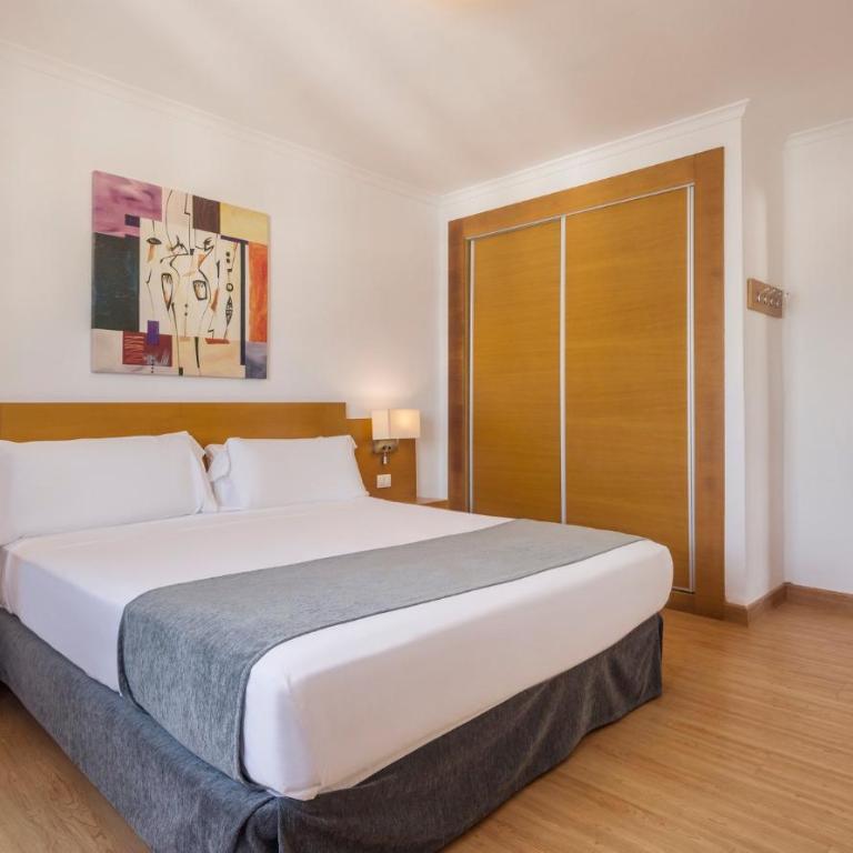 ILUNION Costa Sal Lanzarote - Two-Bedroom Apartment (2 Adults + 2 Children) - 4