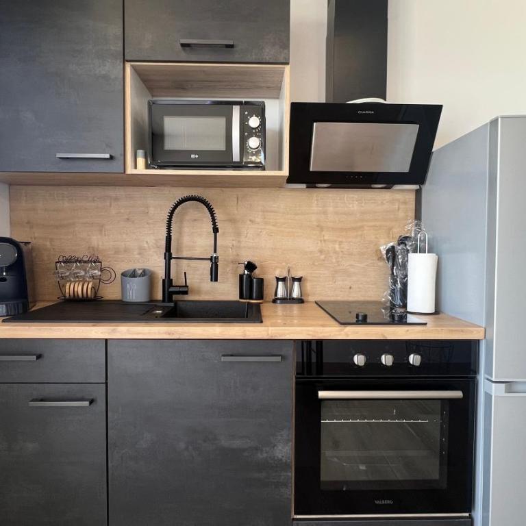 Appartement COSY, VUE MER avec Parking Privatif - Apartamento con vistas al mar - 7