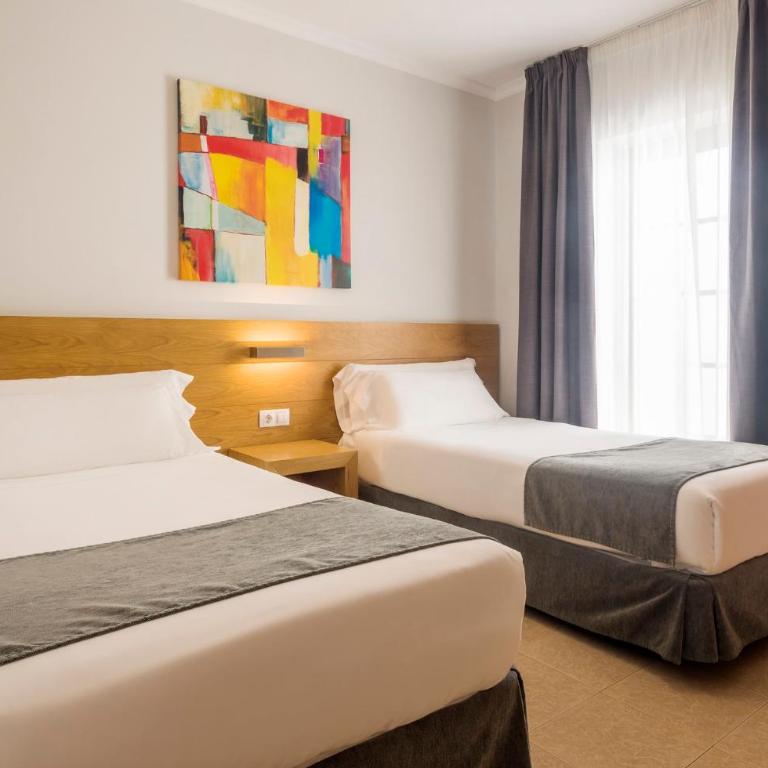ILUNION Costa Sal Lanzarote - Two-Bedroom Bungalow (2 Adults + 2 Children) - 10