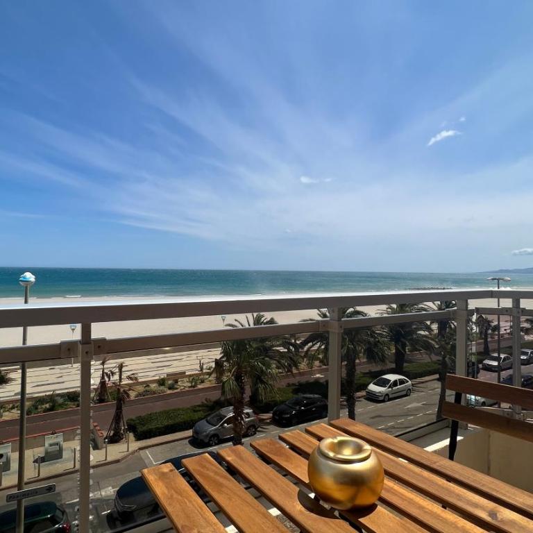 Appartement COSY, VUE MER avec Parking Privatif - Apartamento con vistas al mar - 18
