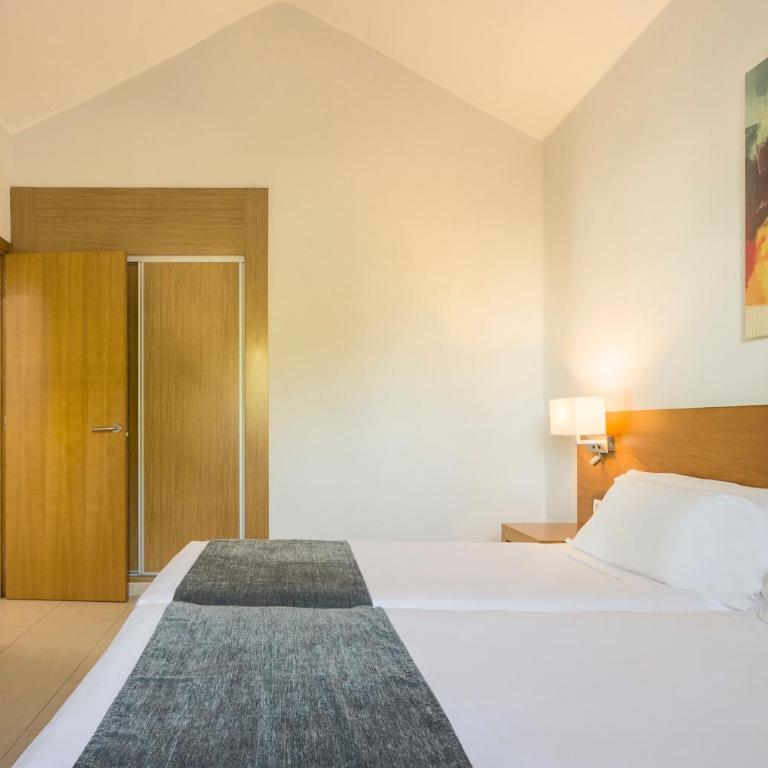 ILUNION Costa Sal Lanzarote - Two-Bedroom Villa (2 Adults + 2 Children) - 4