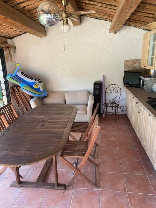jolie appartement avec piscine - Appartement 1 Chambre - 13