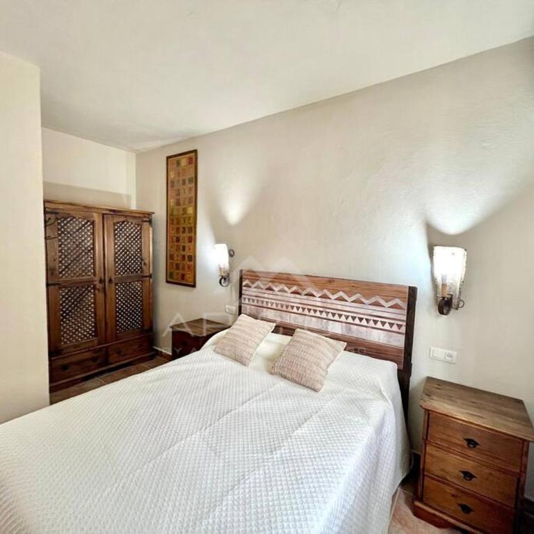 Villa private pool La Herradura - Three-Bedroom Chalet - 11