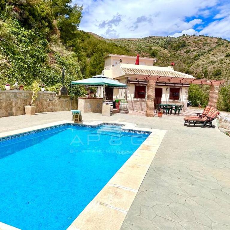 Villa private pool La Herradura - Three-Bedroom Chalet - 1