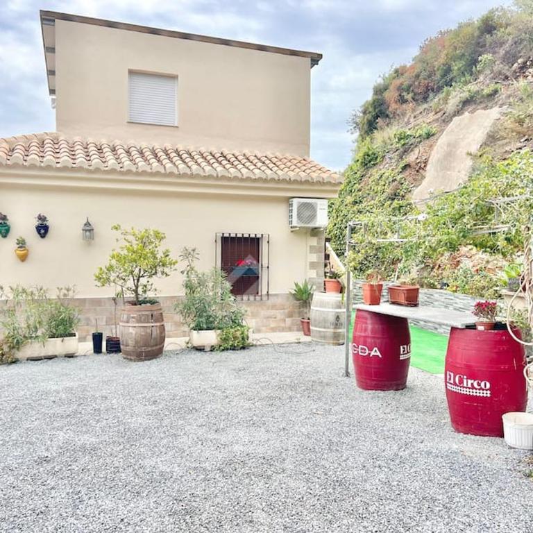 Villa private pool La Herradura - Three-Bedroom Chalet - 48