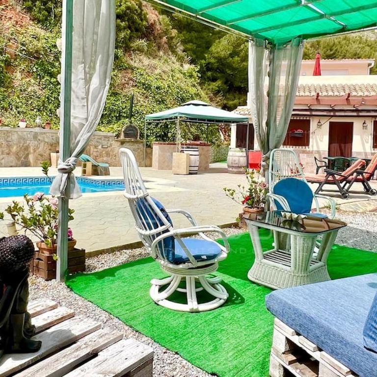 Villa private pool La Herradura - Three-Bedroom Chalet - 81