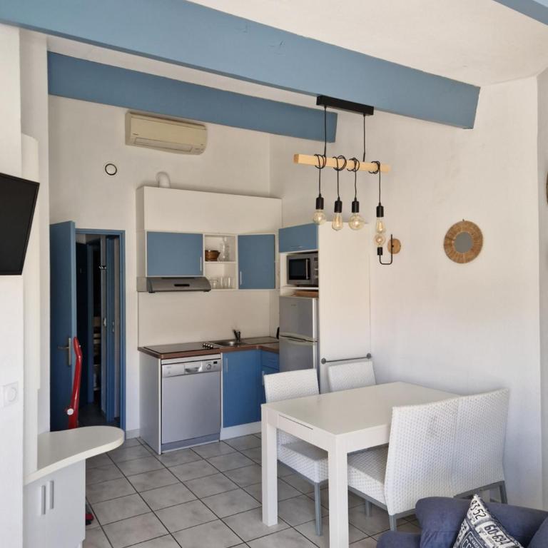 Charmante maison avec piscine - Maison 2 Chambres - 12