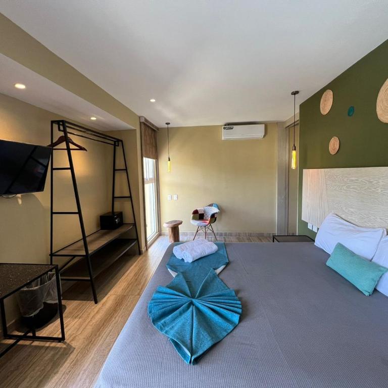 LOL-HA Cancún Hotel Boutique - Double Room with Pool View - 2