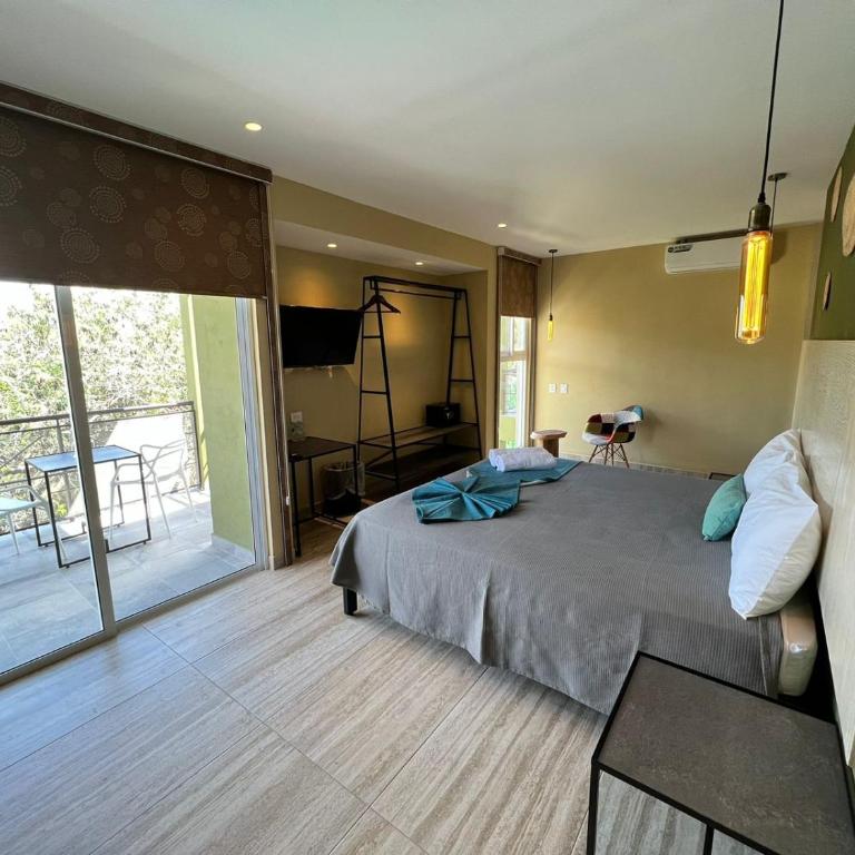 LOL-HA Cancún Hotel Boutique - Double Room with Pool View - 6