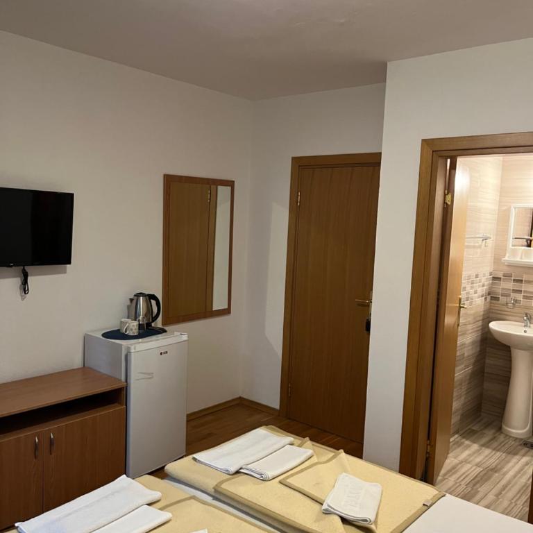 Apartmani Goran i Jelena Zec - Dvokrevetna Soba sa Zasebnim Krevetima - 6