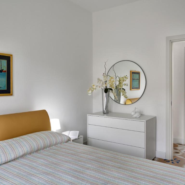 Caruso 2 by Villasandco RentalSorrento - Three-Bedroom Apartment - 7