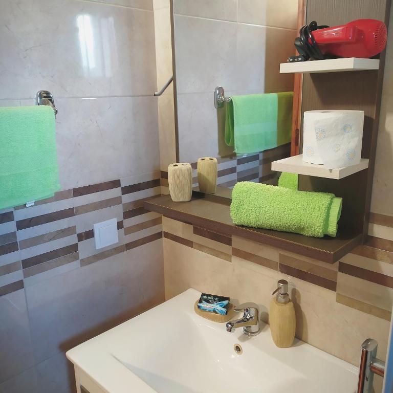 Summit Apartment - Studio Apartment - 8