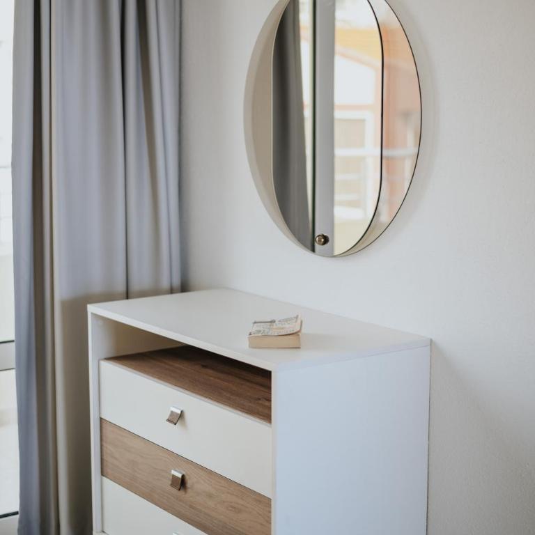 MonteCasa Seaview Rooms - Penthouse Apartment - 27