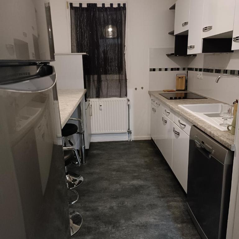 Cosy Apartment Strasbourg West Free Parking & Tram Access - Appartement 1 Chambre - 8