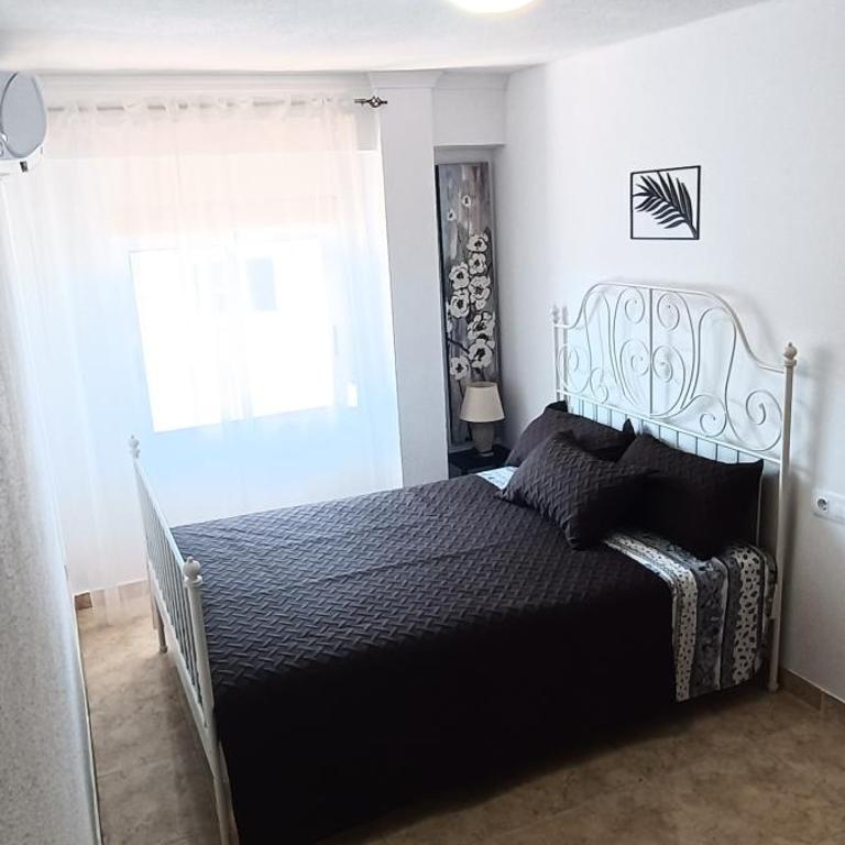 Apartamento con 3 dormitorios 3 minutos hasta la playa - Apartamento de 3 dormitorios - 1