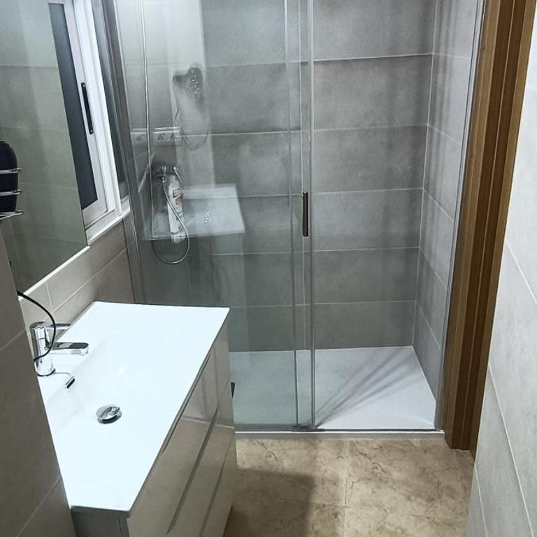 Apartamento con 3 dormitorios 3 minutos hasta la playa - Apartamento de 3 dormitorios - 16