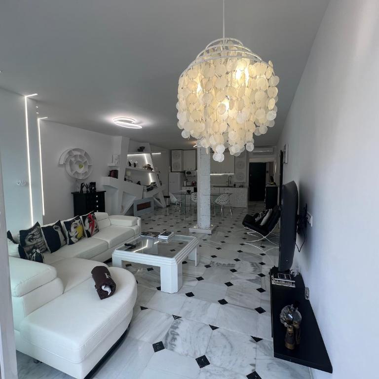FASCINANTE Hogar en Cabo Pino en MARBELLA - Two-Bedroom Apartment - 20