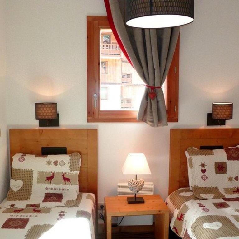 Appartement 3 pièces, 6 personnes, balcon, proche Les Saisies - Appartement 2 Chambres - 3