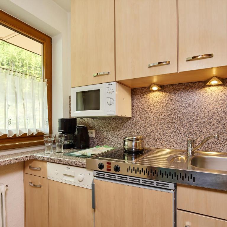 Haus Anton Sölden - Apartments & Zimmer - Apartment mit 1 Schlafzimmer - 8
