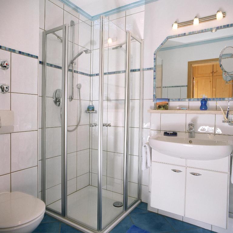 Ferienwohnungen Fam Michael Neumaier - Apartment - 6