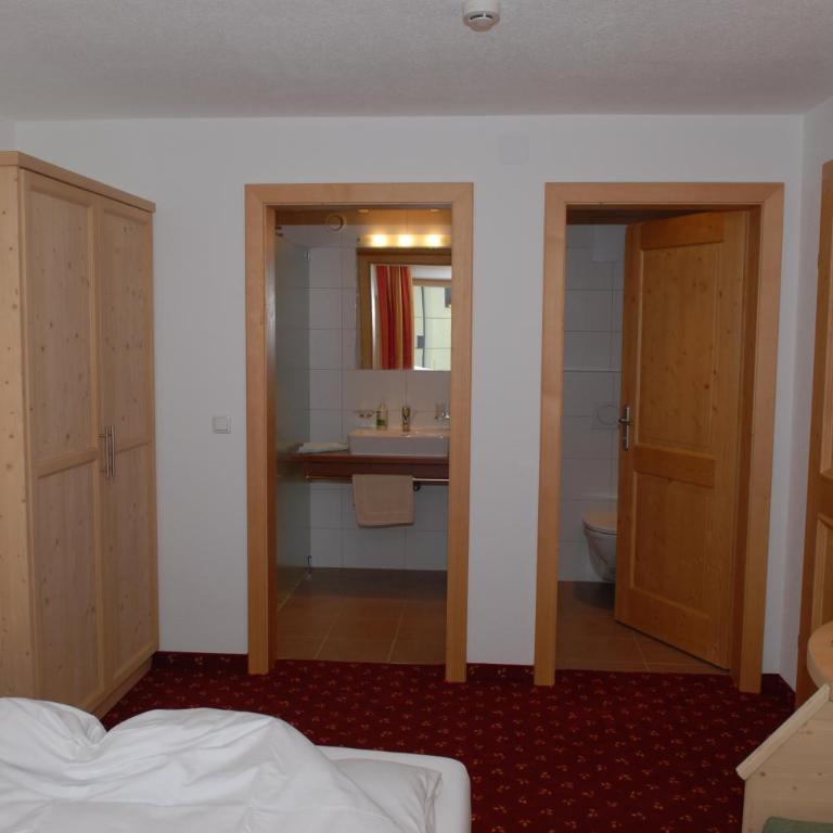 Bacherhof - Dreibettzimmer - 11