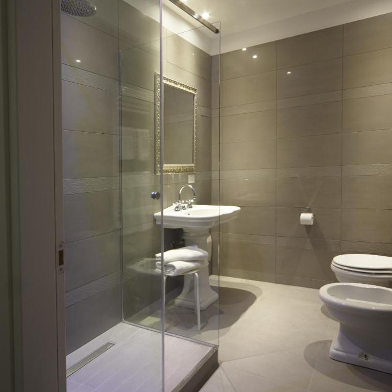 Navigliotel 19 - Rooms & Suites - Camera Superior Matrimoniale/Doppia con Letti Singoli - 3
