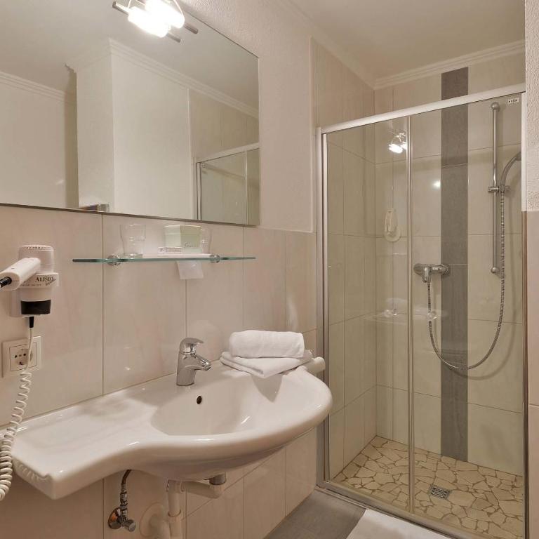 Hotel Glockenstuhl - Deluxe Doppelzimmer - 8