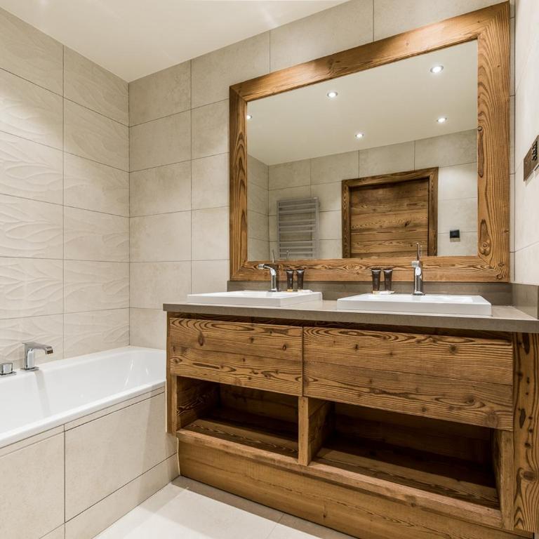 Appartement de Luxe avec Cheminée, Jacuzzi et Hammam, Skis aux Pieds - Méribel - FR-1-613-84 - Appartement - 9