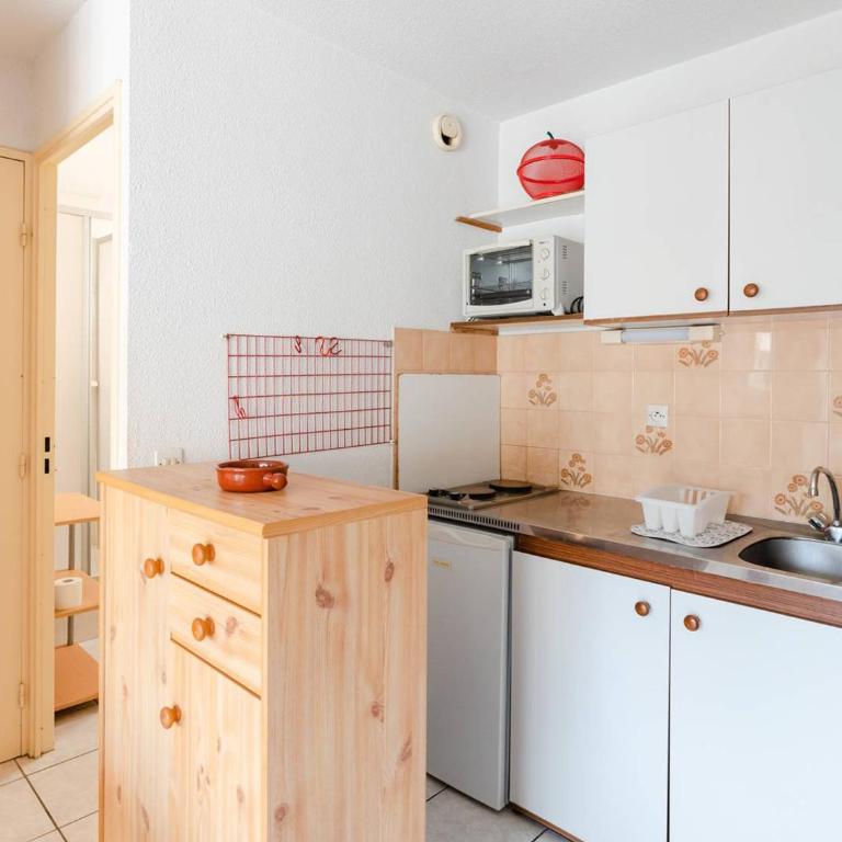 Appartement à Gruissan avec Piscine - 4 Pers. - FR-1-409A-8 - Apartment - 2