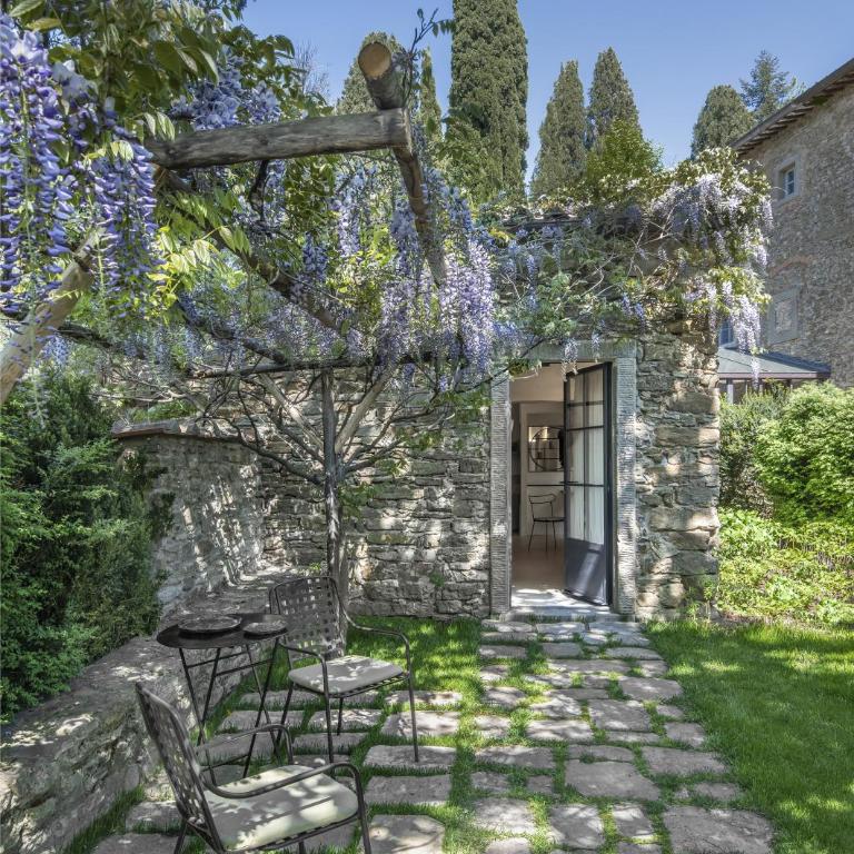 Badia di Pomaio, Tuscan Resort- Small Luxury Hotels of the World - Junior Suite Deluxe - 1