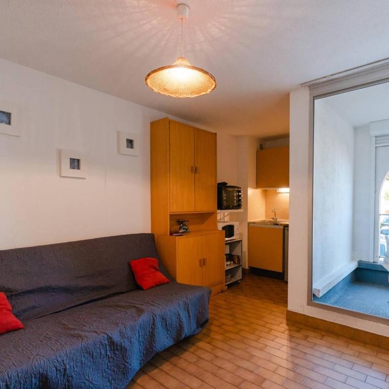 T2 avec Piscine à Gruissan - Proche Plage et Commerces - FR-1-409A-14 - Appartement - 4