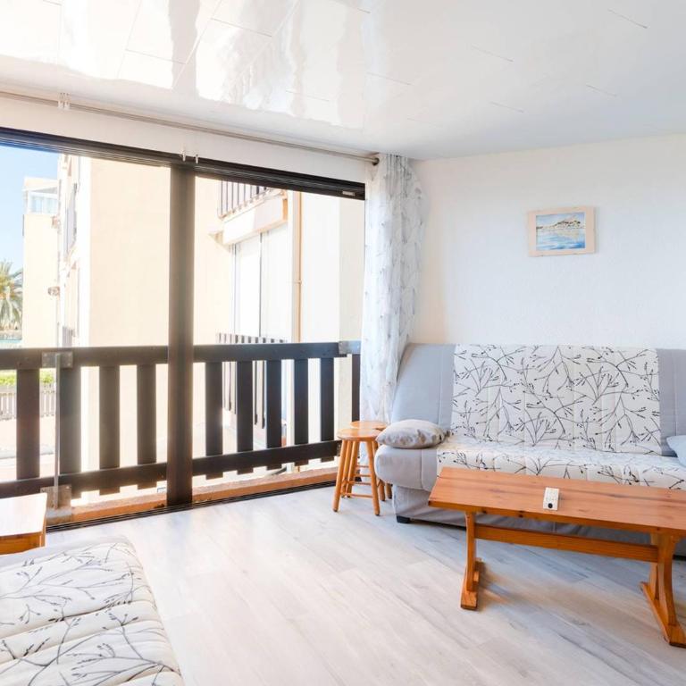Appartement lumineux à Gruissan, 2 chambres, proche plage, parking sécurisé, mini-box WIFI, non-fumeur - FR-1-409A-15 - Appartement - 9