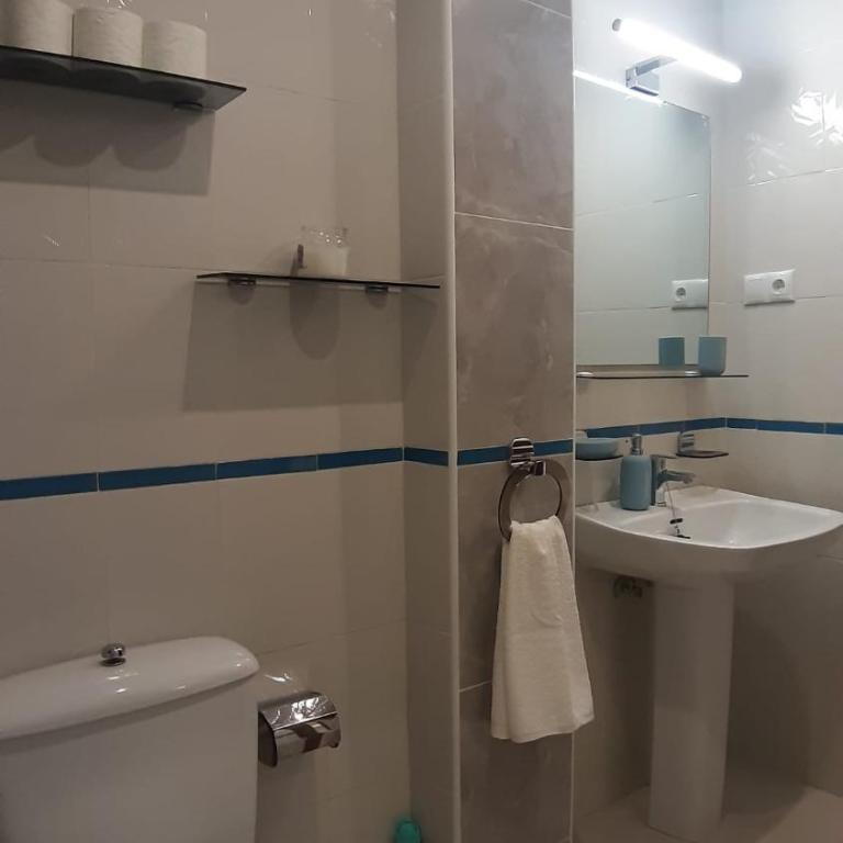 Apartamento La siesta - Two-Bedroom Apartment - 10
