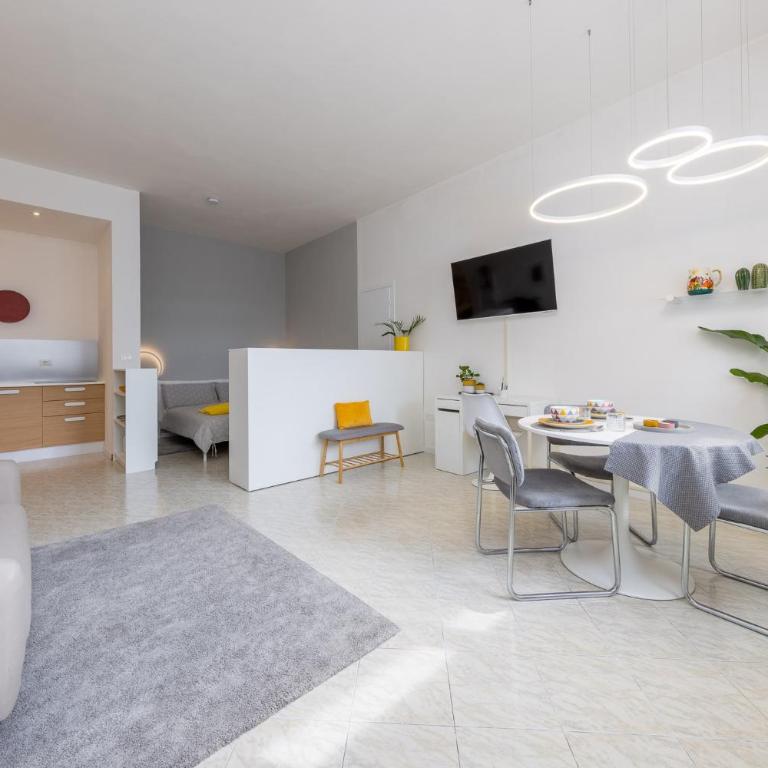 HOMESTWENTY3 - Home eleven - Appartamento con 1 Camera da Letto - 1