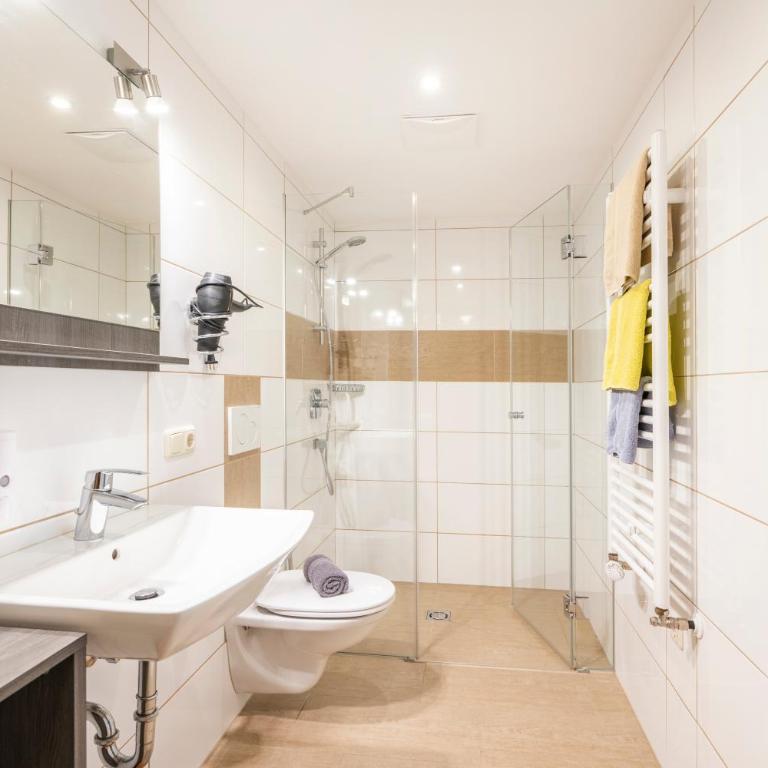 Hotel Pension Barbara - Two-Bedroom Apartment - 16