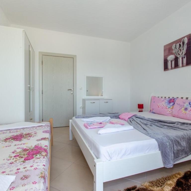 DITJONI - Porodični Studio - 3