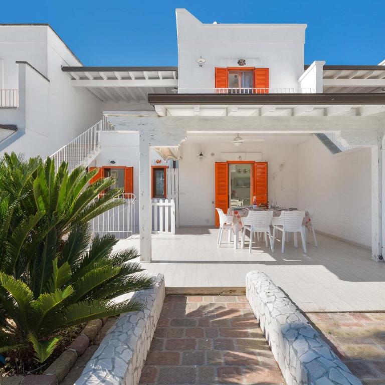Villa Ilaria Chiusurelle by BarbarHouse - Three-Bedroom House - 2