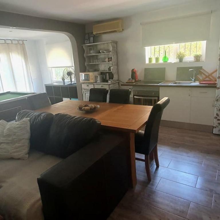 Coqueto piso con Billar en Benalmadena Costa - Apartamento con vistas a la piscina - 15