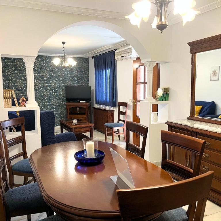 Casa María Pilar - Four-Bedroom House - 3
