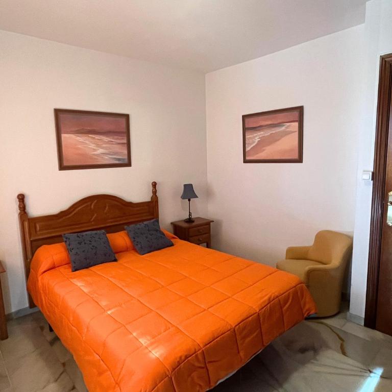 Casa María Pilar - Four-Bedroom House - 9