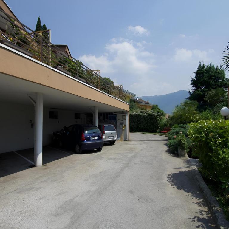 1Dest - Waterfall & Pool with Garden - Appartamento con 1 Camera da Letto e con Giardino - 18